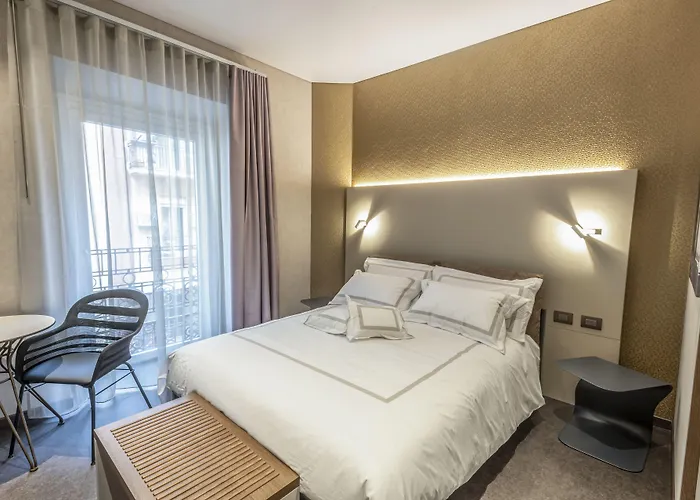 Il Divino 4* Nápoles