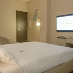 לינה וארוחת בוקר Il Divino 4*