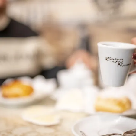 לינה וארוחת בוקר Il Divino נאפולי