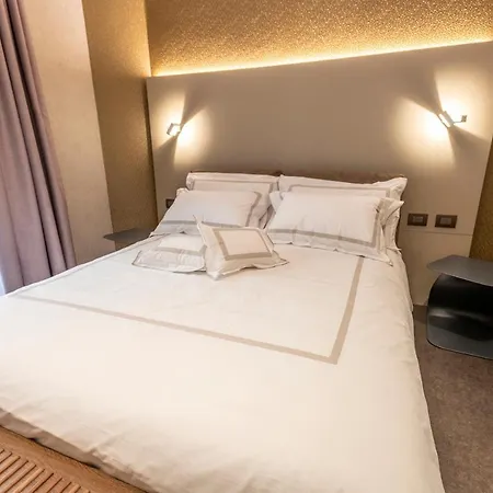 Oda ve Kahvaltı Il Divino 4*