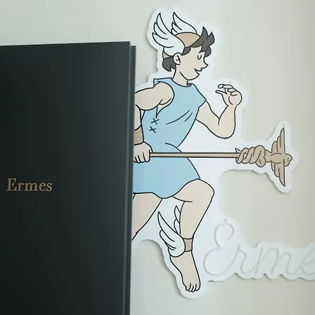 Il Divino Oda ve Kahvaltı Napoli