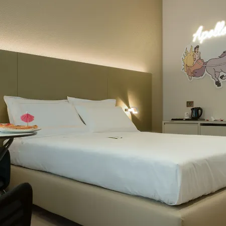 Oda ve Kahvaltı Il Divino Napoli